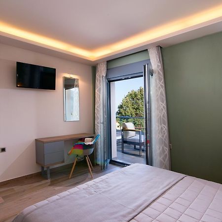 خْريسيا أموذيا Semiramis Luxury Suites المظهر الخارجي الصورة