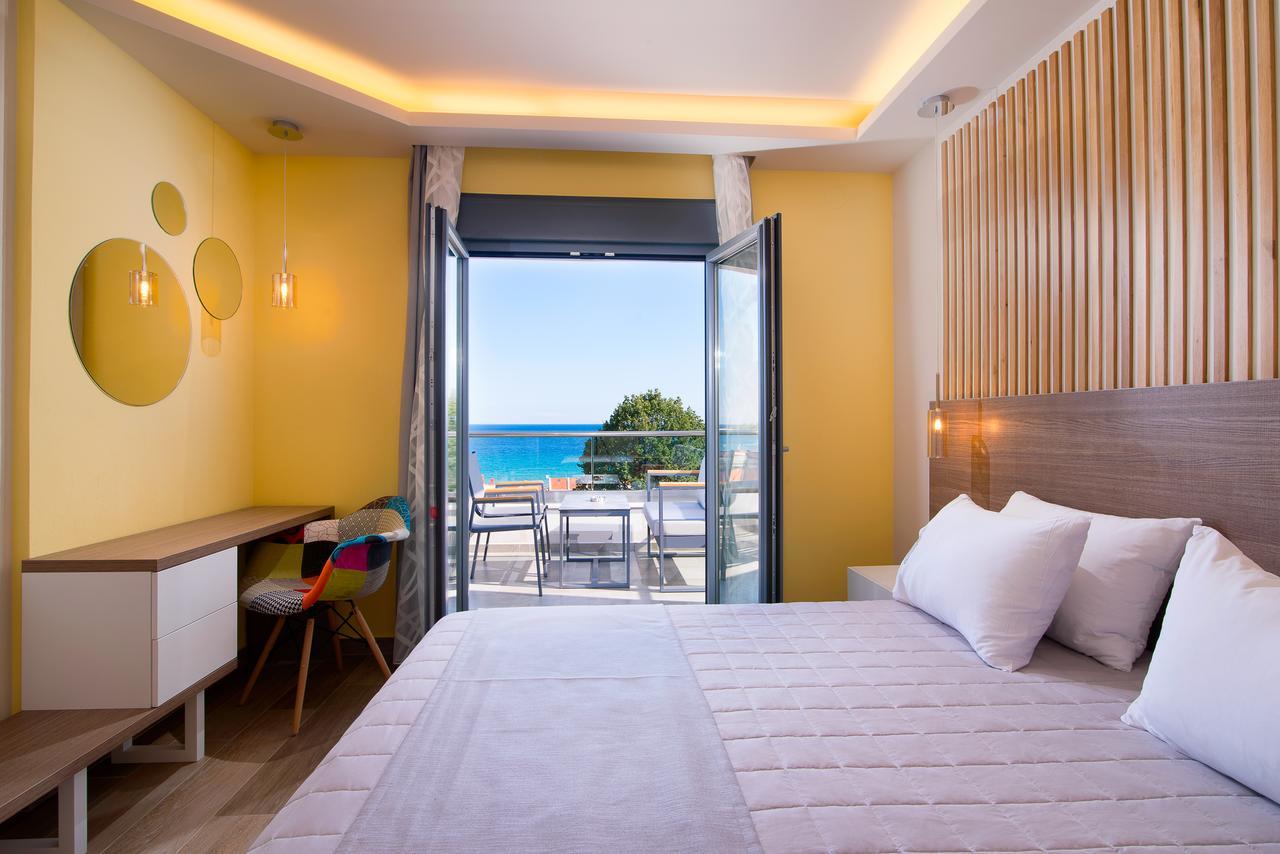 خْريسيا أموذيا Semiramis Luxury Suites المظهر الخارجي الصورة