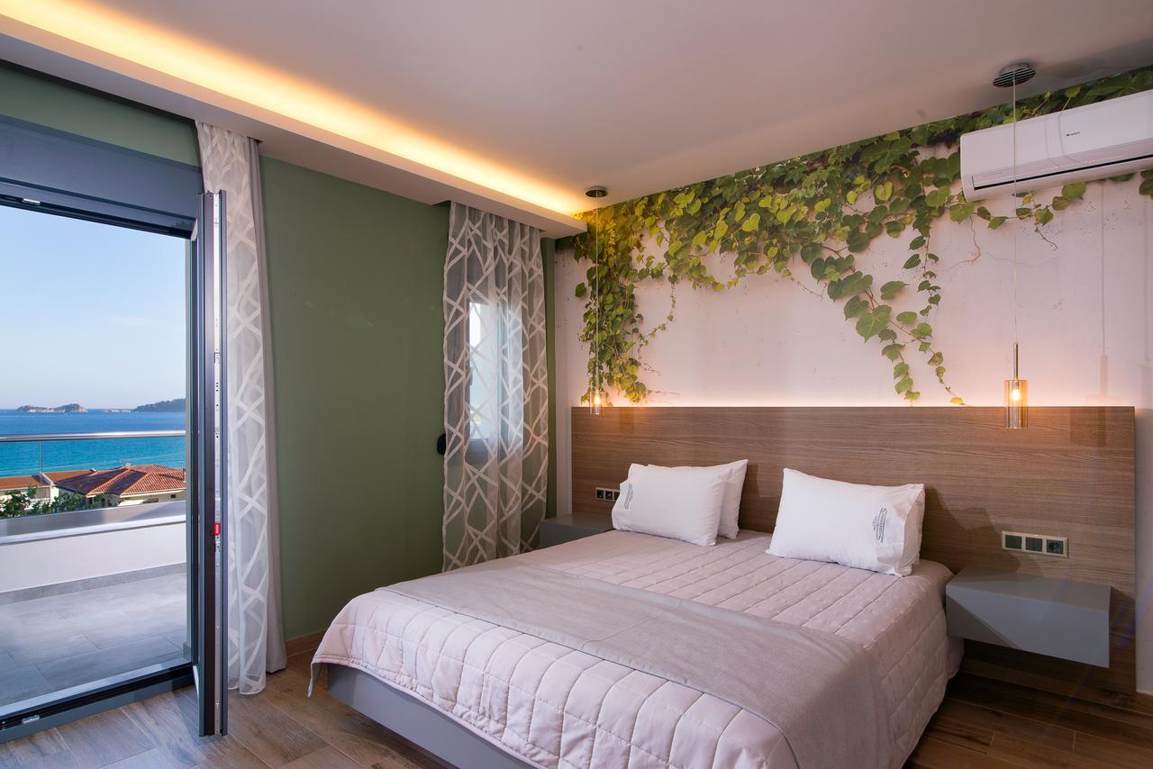 خْريسيا أموذيا Semiramis Luxury Suites المظهر الخارجي الصورة