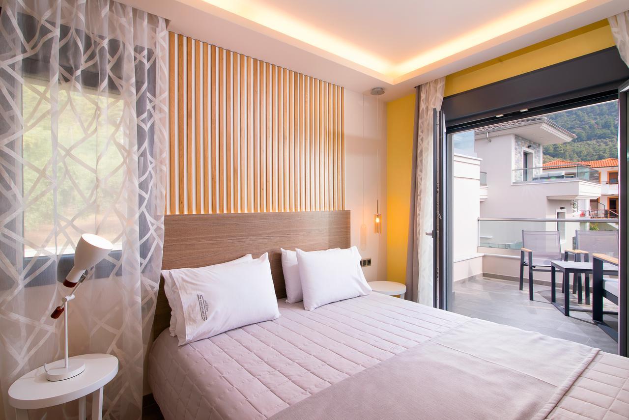 خْريسيا أموذيا Semiramis Luxury Suites المظهر الخارجي الصورة
