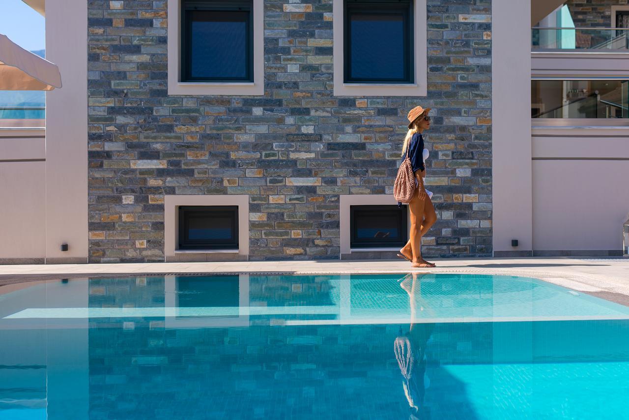 خْريسيا أموذيا Semiramis Luxury Suites المظهر الخارجي الصورة